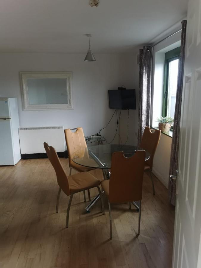 Cosy Retreat Apartment Голуей Екстериор снимка